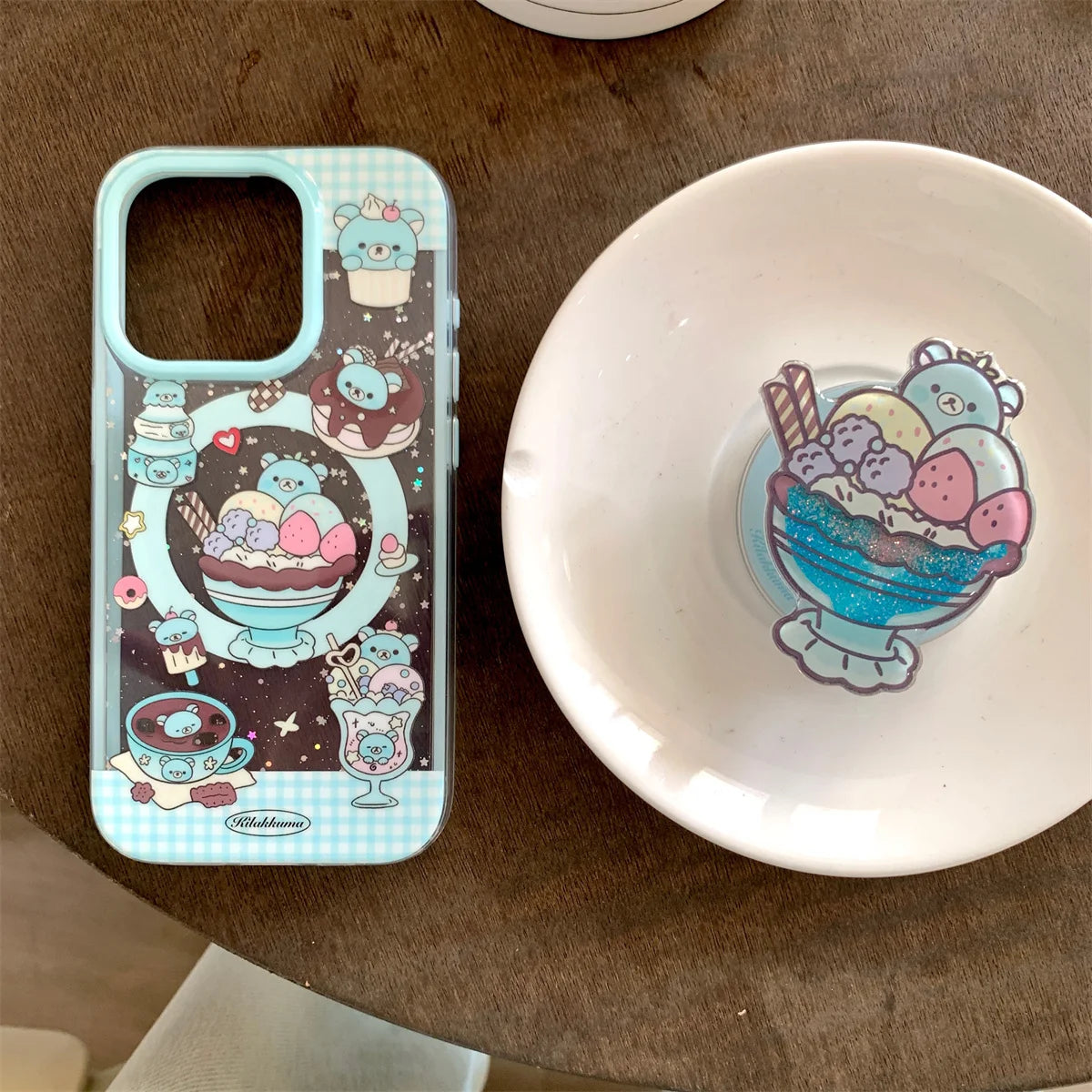 Hello Kitty Bathtub Bath Soak Art Phone Case