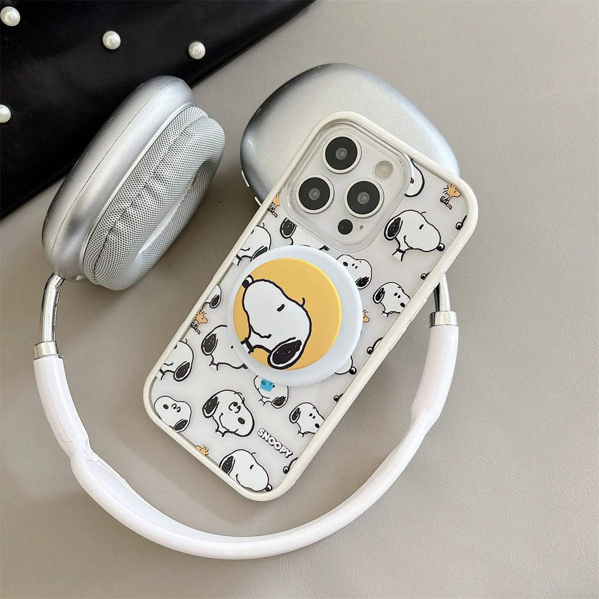 New Cute Cartoon Puppy Magnetic Stand Phone Case