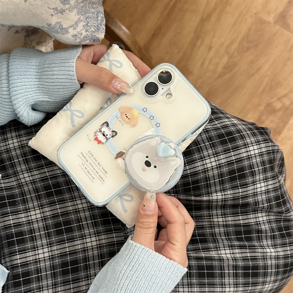 New Cute Cartoon Puppy Magnetic Stand Phone Case