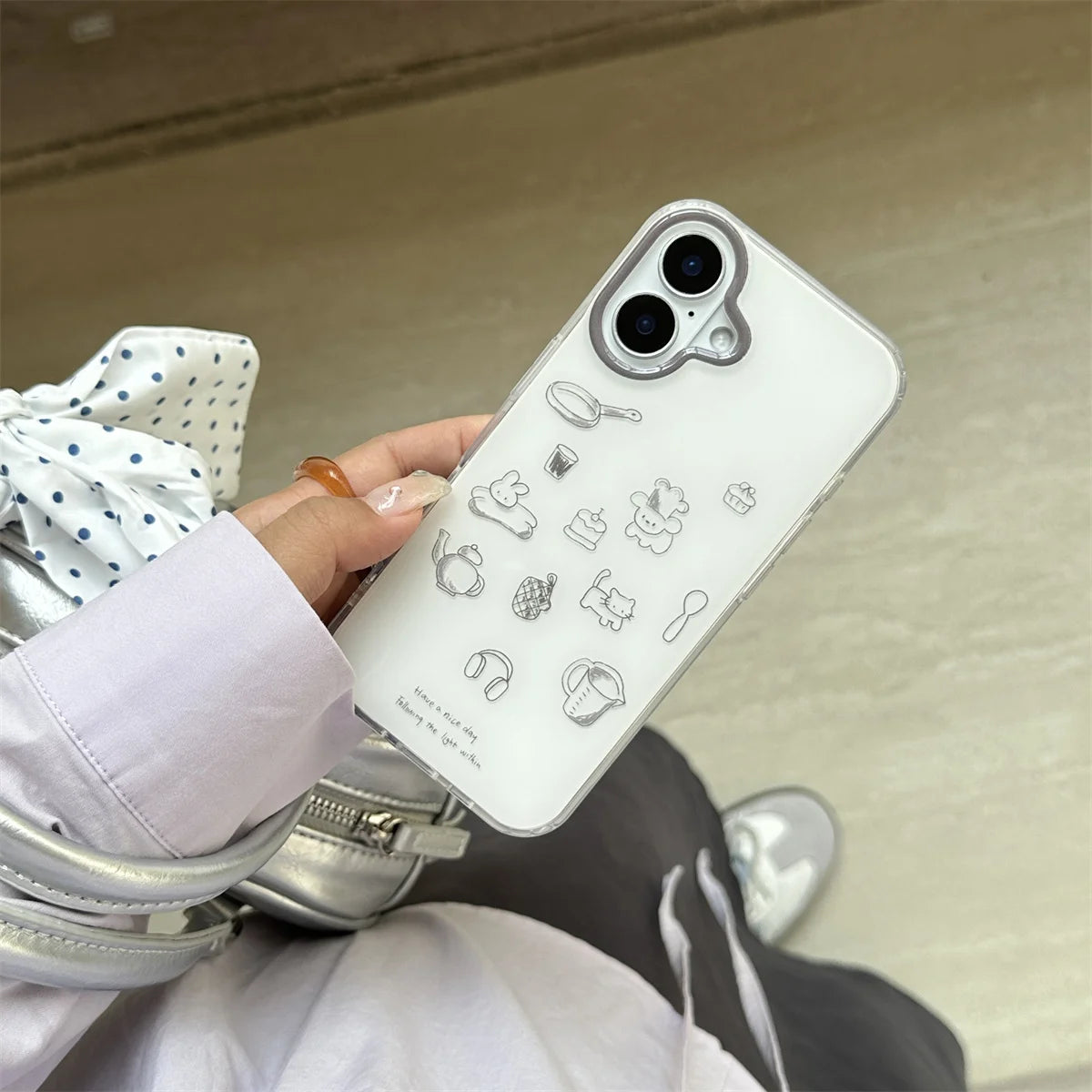 Grey Frame Line Drawing With Star Wrist Chain Chic Phone Case