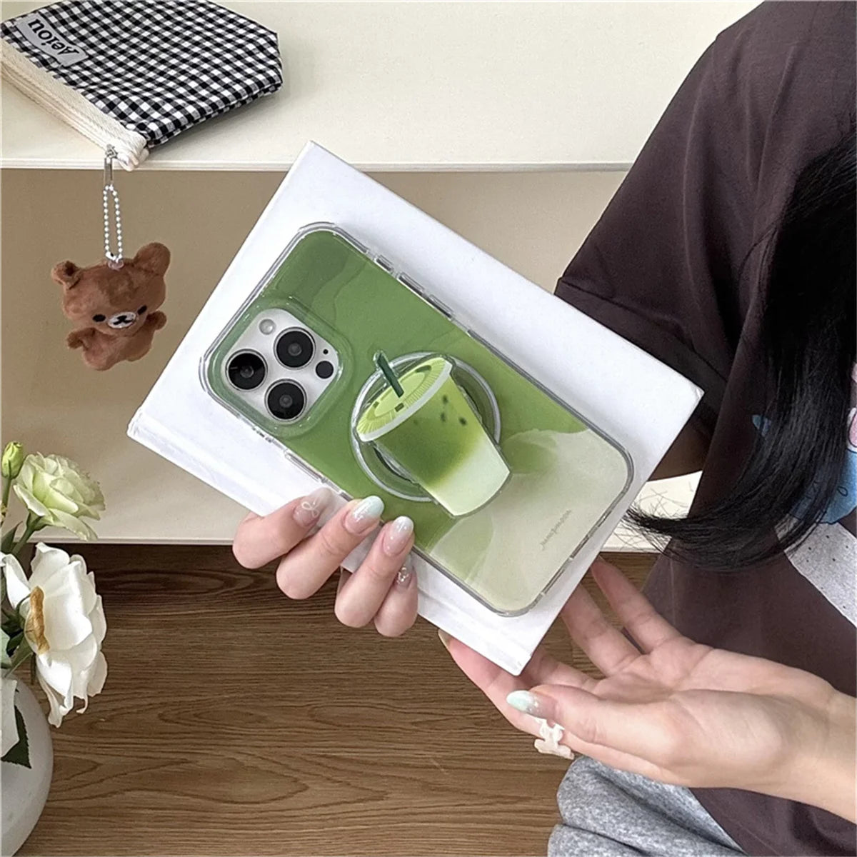 Fashion Matcha Green Color Magnetic Phone Case