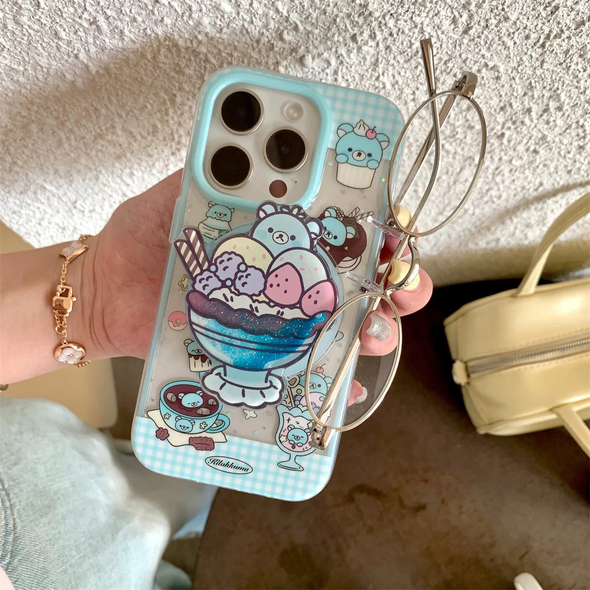 Hello Kitty Bathtub Bath Soak Art Phone Case