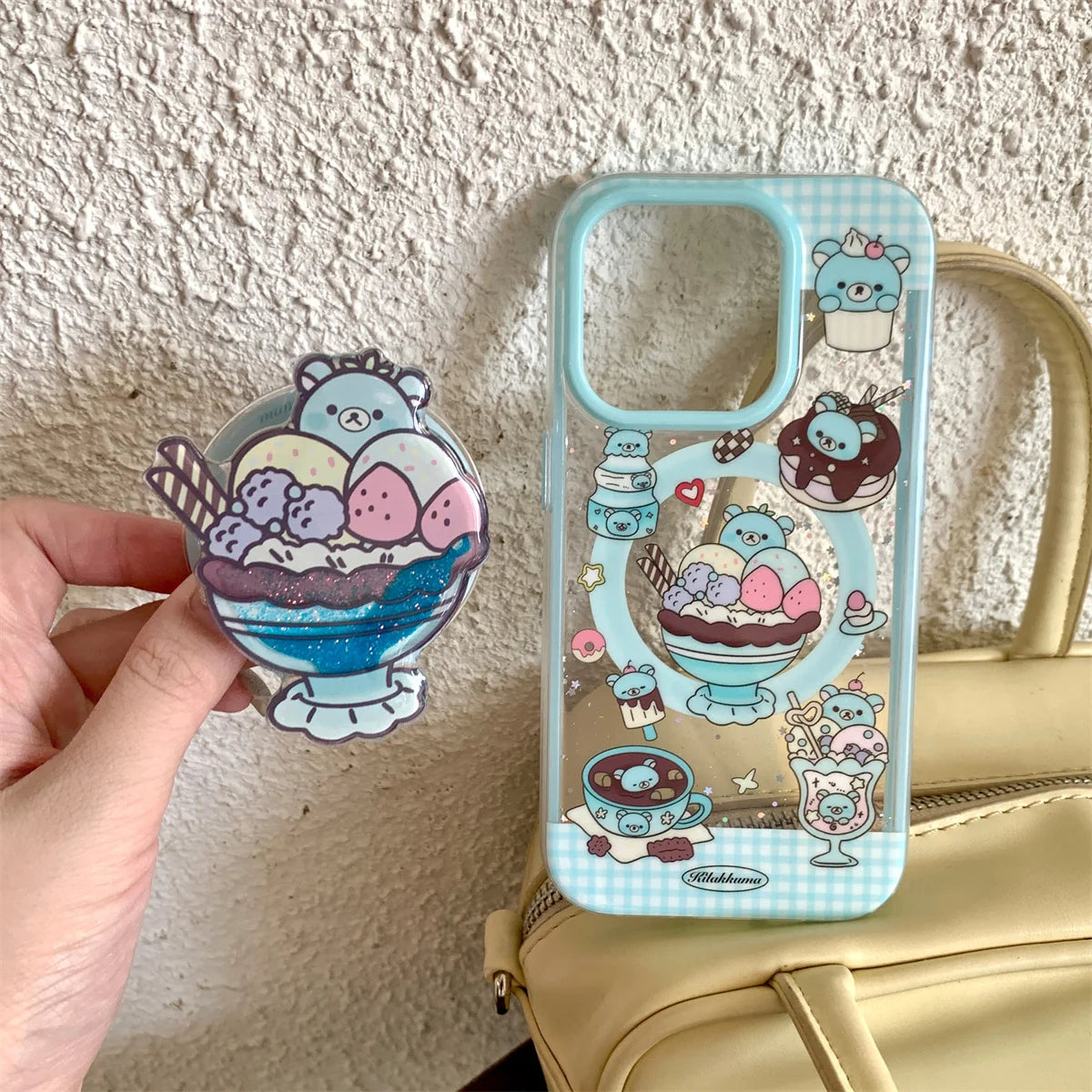 Hello Kitty Bathtub Bath Soak Art Phone Case